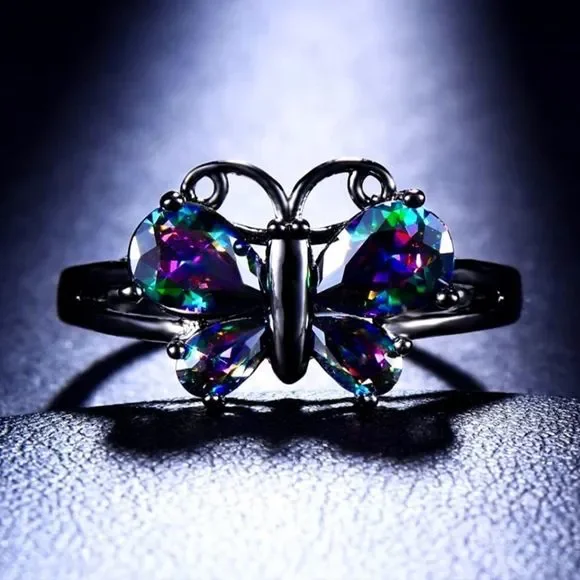 Gothic and Vintage style 925 Violet Sapphire Butterfly Ring - Women's Diamond - Picture 3 of 5